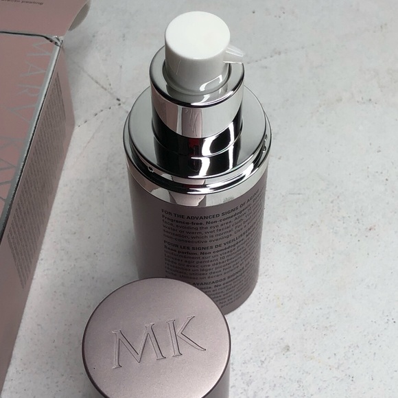 Timewise Repair Revealing Radiance Facial Peel 1.7 oz bottle.  I 11 - Picture 6 of 6